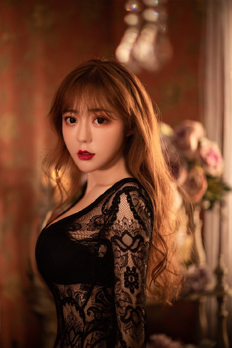 YY当红主播星妹妹性感写真照片