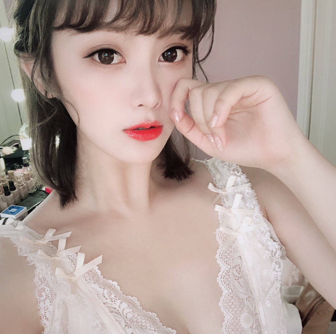 Mars毒药入驻短视频开播，粉丝直言长胖了，已离开前老板蛙哥旗下(图1)