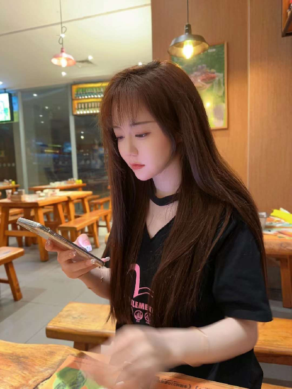 韩雅乐生日聚餐,沈美嘉即将生产,祸不单行,美女主播星妹妹家又失火!(图5)