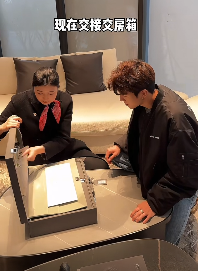 宋浩然兑现承诺买下婚房,韩安冉否认房子2000万,否认炒作买热搜(图3)