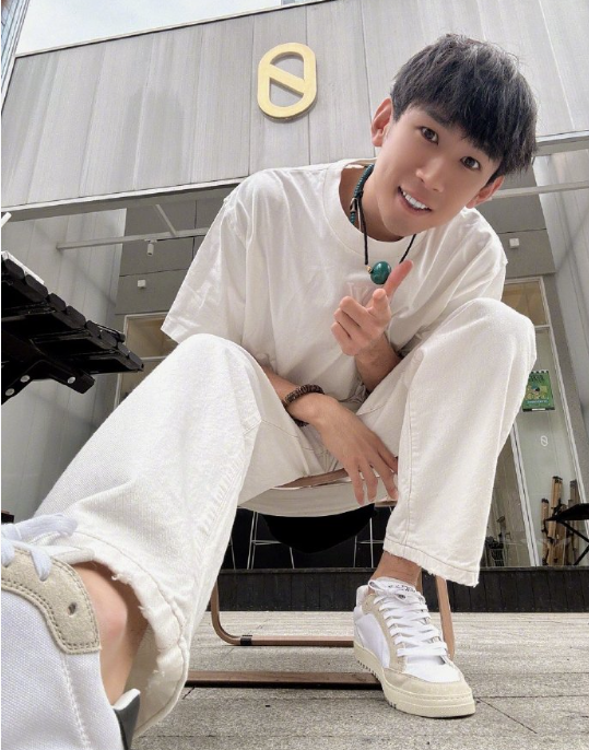 天佑自曝恋爱渣男史,无情很残忍!何婧婧男友买了保时捷911?(图5)