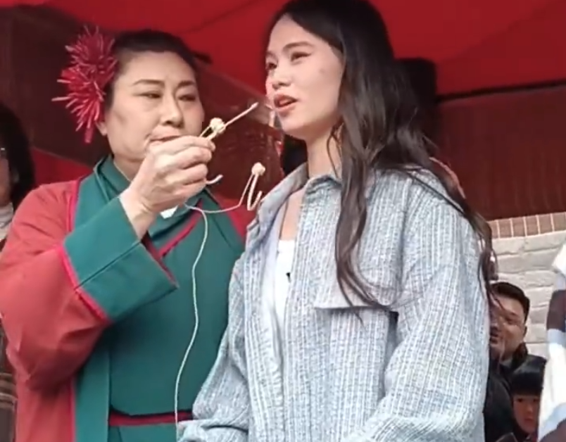 杜明远蹭流量，被王婆说媒赶下台，散打负了全世界，没负祁天道(图1)