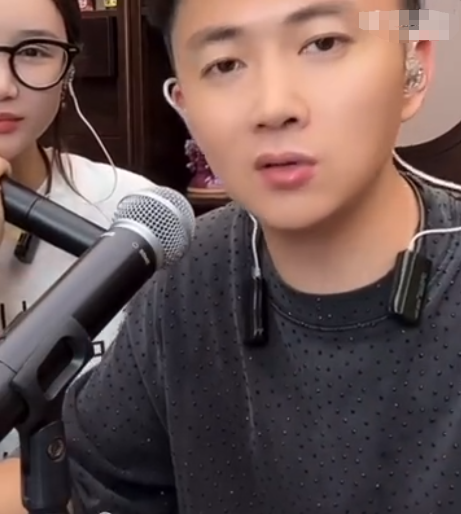 主播方丈准备炒CP,找两女朋友!浩南不打pk,跟风向标老葛辛巴学习(图5)