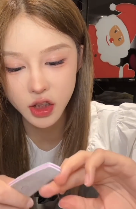 老葛:买到假货我给你赔10倍!傲娇美回应何时和男友殷世航官宣?(图5)