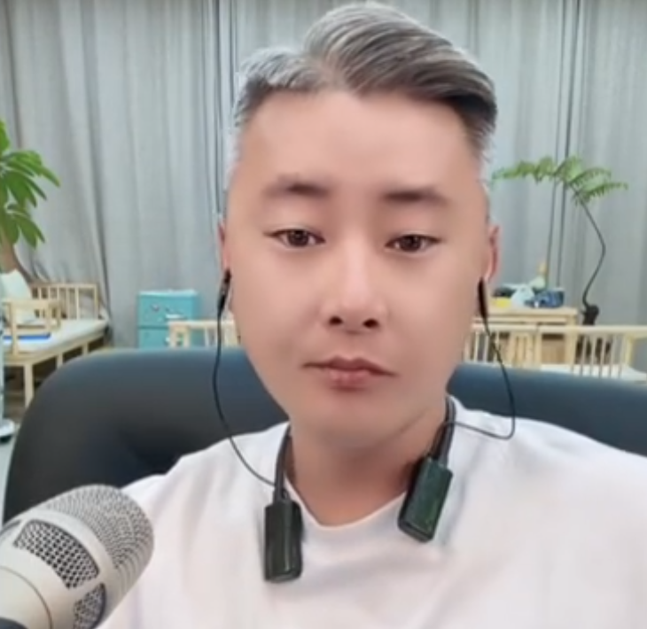 球球晒出儿子照片,会叫妈妈了!张浩斥责4864粉丝三观不正(图5)