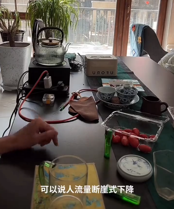 天佑点评KS没有二驴ks,人气断崖式下跌,天佑回应为何不结婚?(图1)