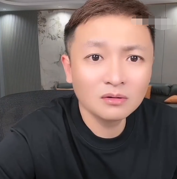 二子爷点评某品牌方：又当又立，嘲讽阿哲跟天佑不是一个段位(图3)