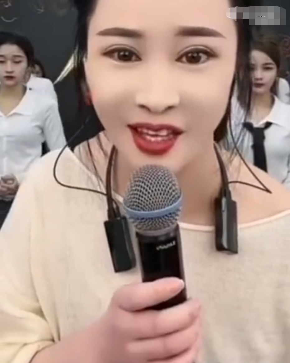 洋姐点评打道之战是分脏不匀,丁老五提醒猫妹妹:早晚后悔不应撕师父(图2)