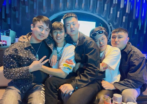 巴扎黑讲述仙洋当年被天佑给征服，吴迪坦言没立场没人跟你玩(图2)