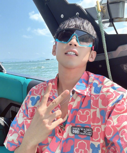 刘一手回应天佑值多少，没2亿签约费不会签，粉丝：还活在过去？(图4)