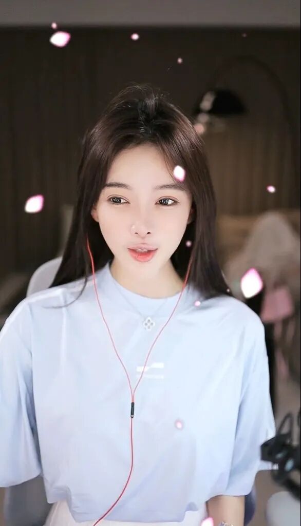 芮甜甜自曝想生个孩子可惜没老公,新VP大哥清醒哥反应很慢?(图4)