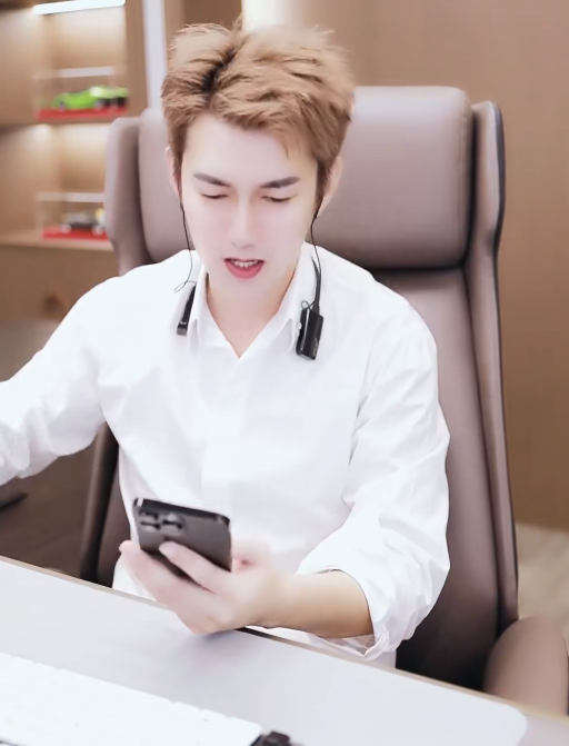 神豪“羊总”爆阿哲动态，与YY还在友好协商，没到打官司的地步(图4)