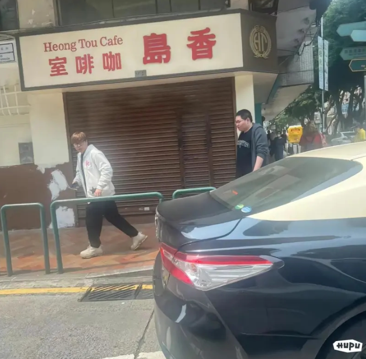 PDD停播后太能“跑”了，辗转各地疯狂旅游，与卢本伟澳门再被拍(图4)