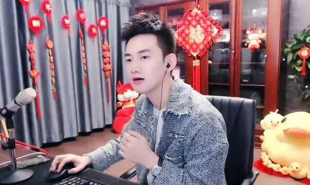 阿哲删稿首秀前途未卜，YY官方正式下场，法务团队已就位蓄势待发(图1)