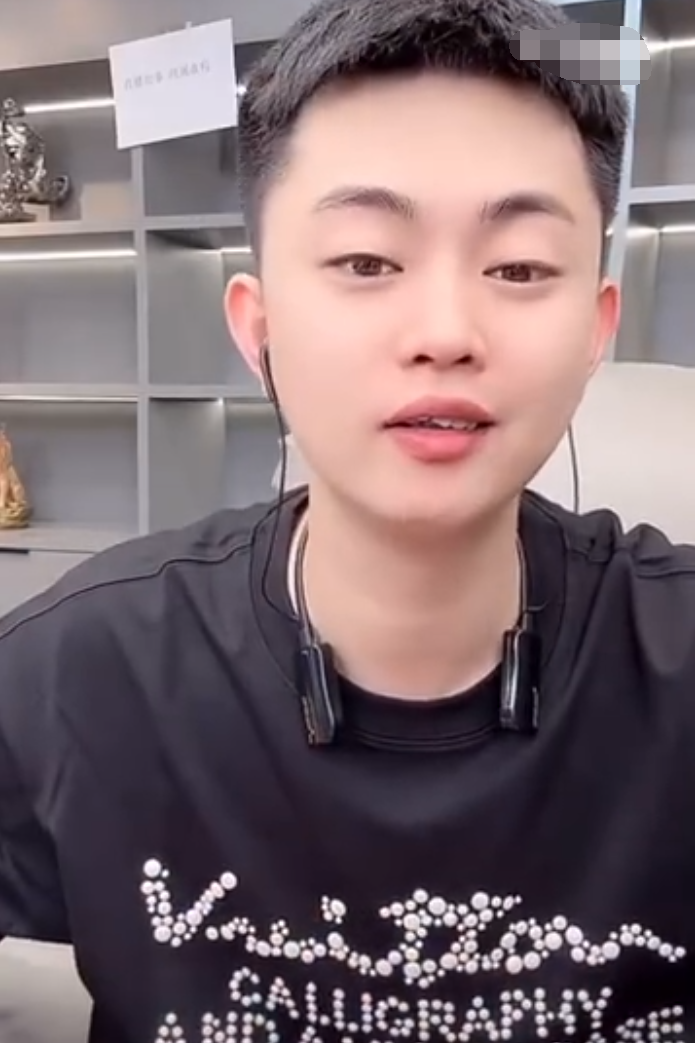 辛巴要八卦舆论一战,看我能不能战过!巴扎黑列举ks流量最牛主播(图4)