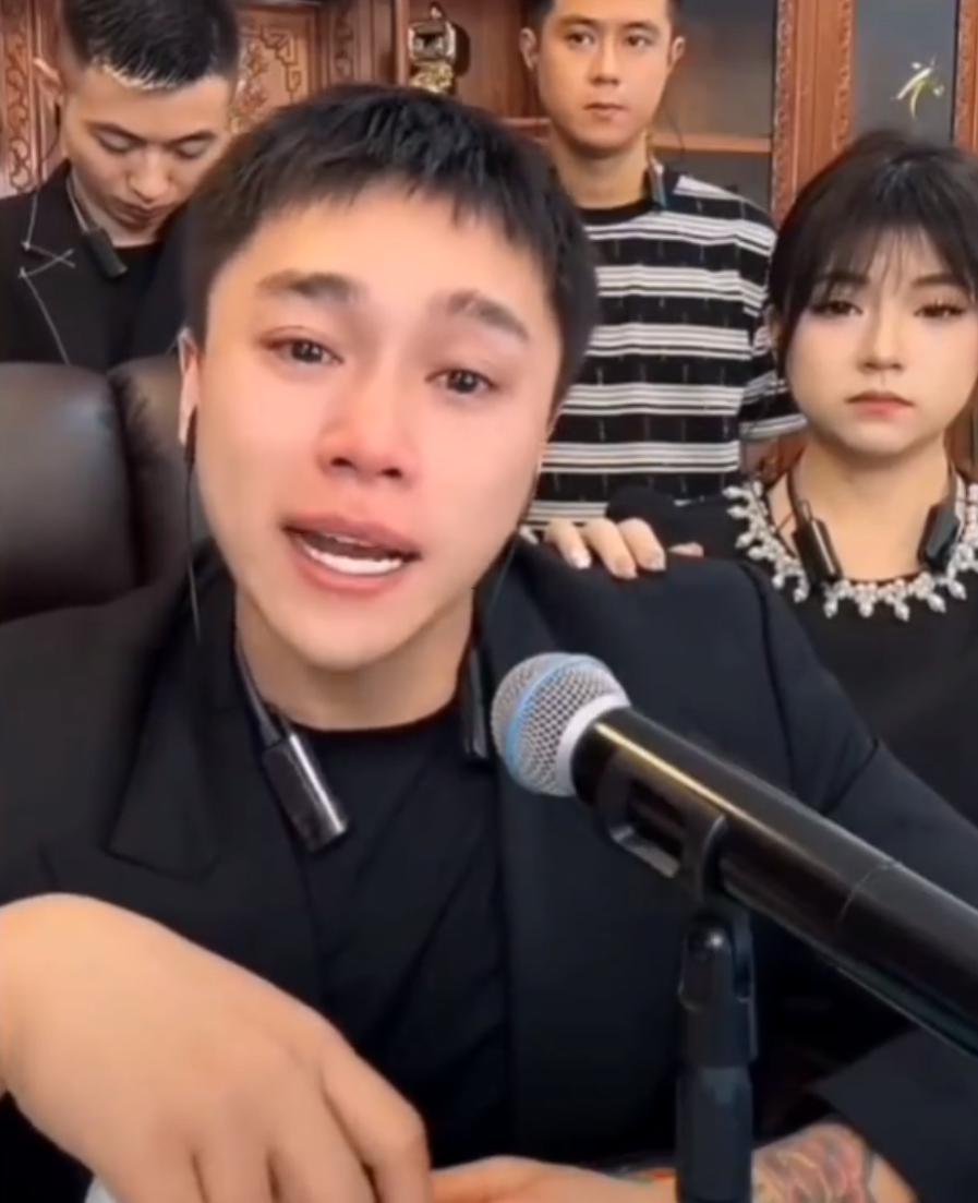 气质锐警告前女友铁粉,逼急了爆大瓜!刘二狗哭诉:把流量稳住家族才会好(图5)