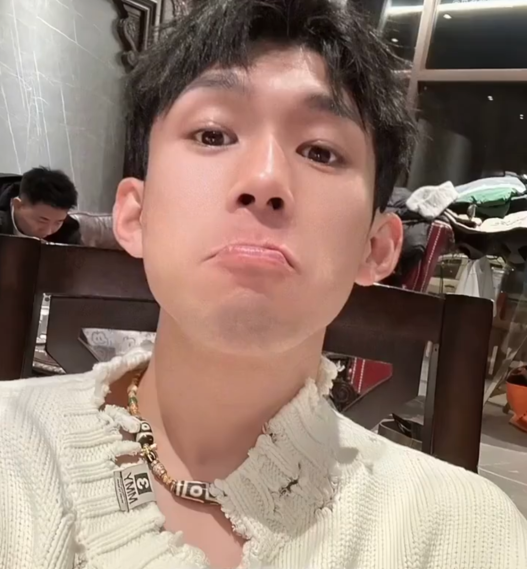 仙洋怒斥天佑:不是放下互联网吗?大鹏gg不满巴扎黑王小源,跟仙洋二驴没关系!(图3)