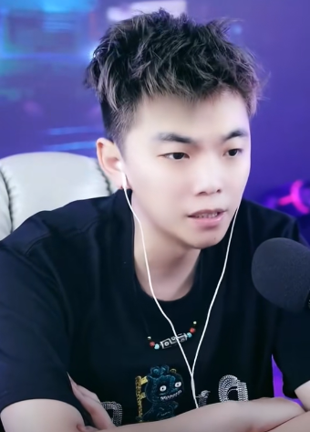 赵小磊爆阿哲演唱会造价3200W，阿哲举报老利，不提我不会直播啊？(图4)