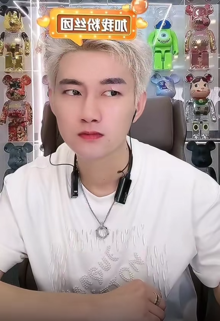 YY直播火速正式立案仲裁，阿哲违约金或近2.4亿，兜底也不够赔偿(图1)