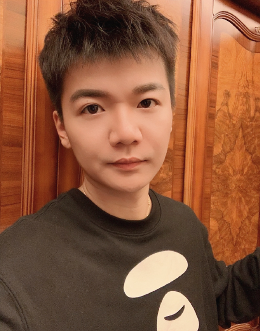 三只羊小杨哥被冻结51万股权?浅蓝自曝老婆是播音系高材生(图4)