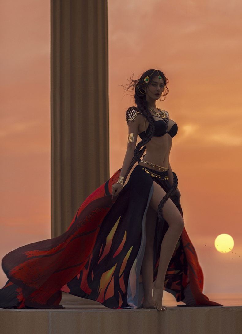 YY人气美女主播芮甜甜性感生活写真照片第5张