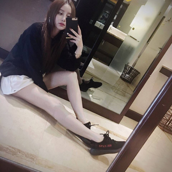 雅森新晋女主播薇薇安写真照片，顶尖绝色第3张