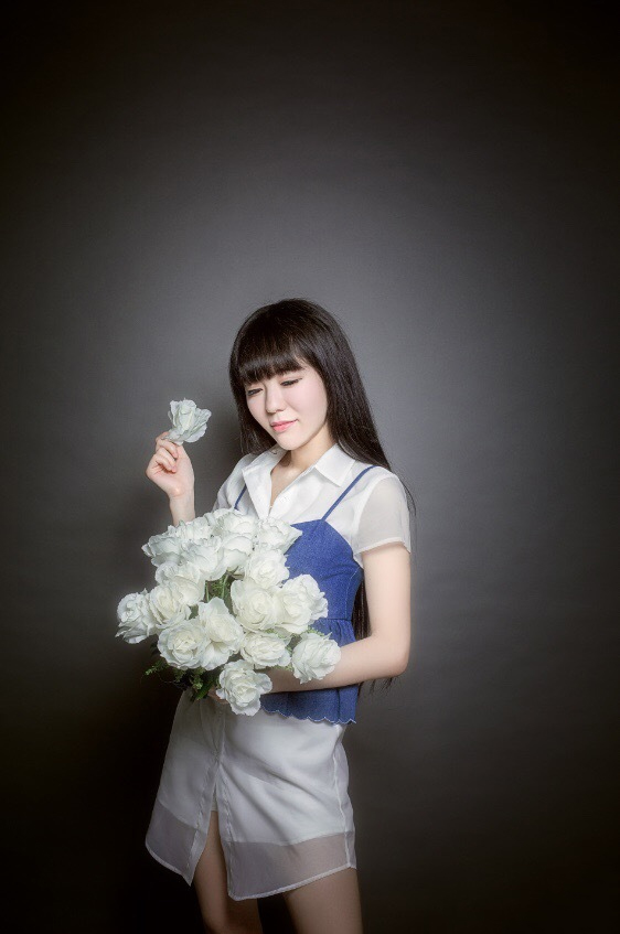 YY美女人气主播星妹妹写真照片合集第12张