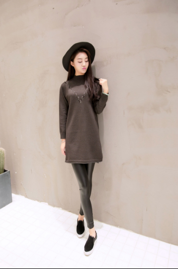 YY超颜值美女主播：朵朵写真照片第5张