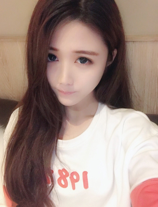 虎牙国服第一女貂蝉喵九清纯写真图集