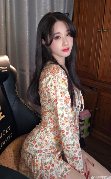 虎牙美女主播轩子巨2兔最新图集第8张