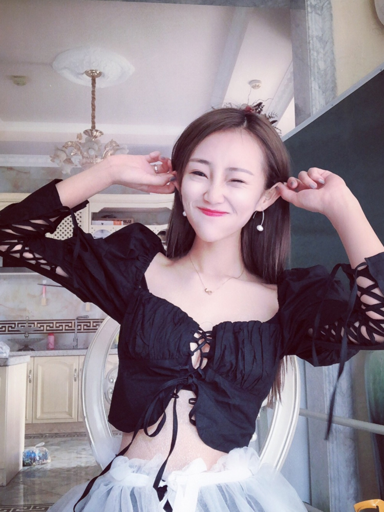 快手红人谢宝悦高清生活照片！第9张