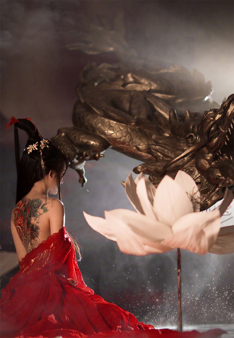 快手人气网红黑暗萝莉大美性感写真照片合集第4张