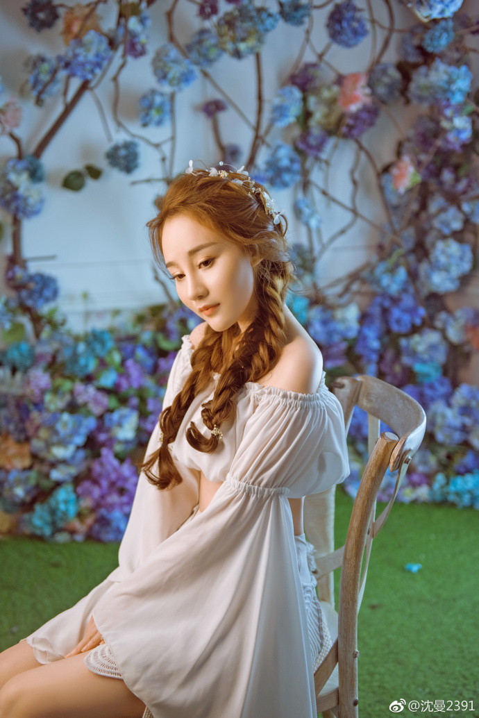 快手平台网红主播沈曼写真套图合集第2张