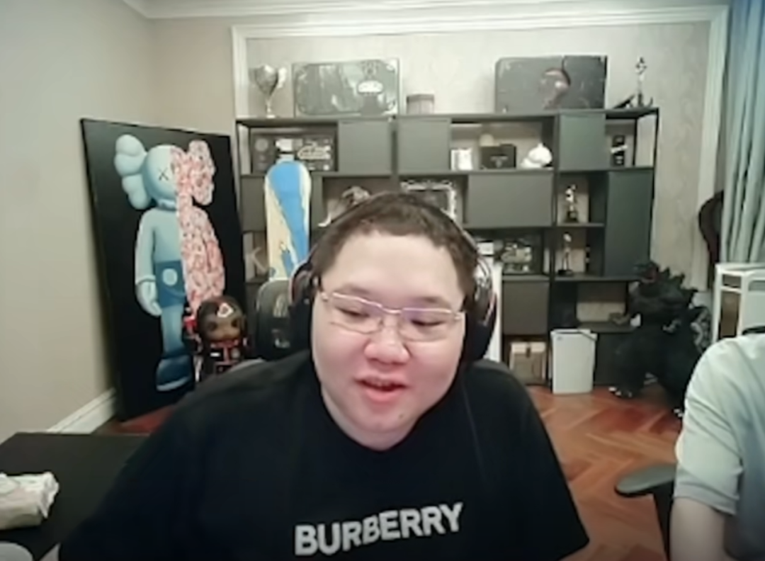 经历了重大人生巨变，PDD停播原因是丧父，上线爆料即将回归复播(图8)