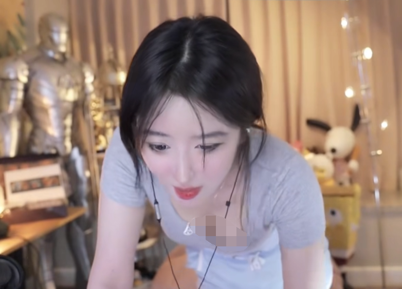 我哪有不雅内容了？呆妹儿爆斗鱼集体涨工资，直播健身遭多次违规(图6)