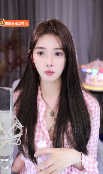 芮甜甜调教男友，不敢看其他女性！文儿回归首秀在明年，羊哥已“就绪”(图1)