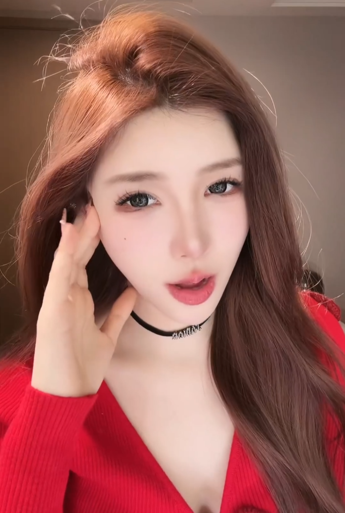 约女主播喝酒要价5K？500一杯能喝100杯，直言女模上班都有3K呢(图5)