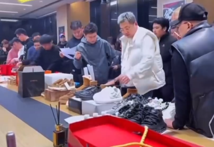 挑战所有机制要洗牌?阿哲即将正式直播带货,没出过差错绝对稳当(图5)