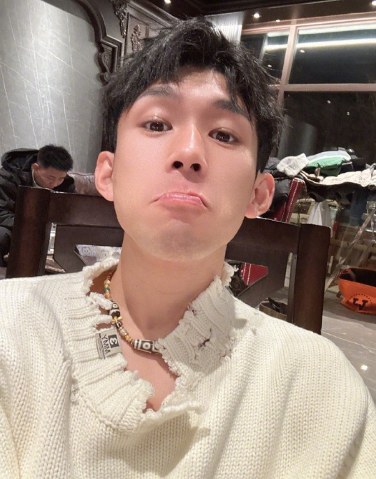 网红天佑直播再遭封禁!创建新公会欲复出,发文回应“此生无憾”(图2)