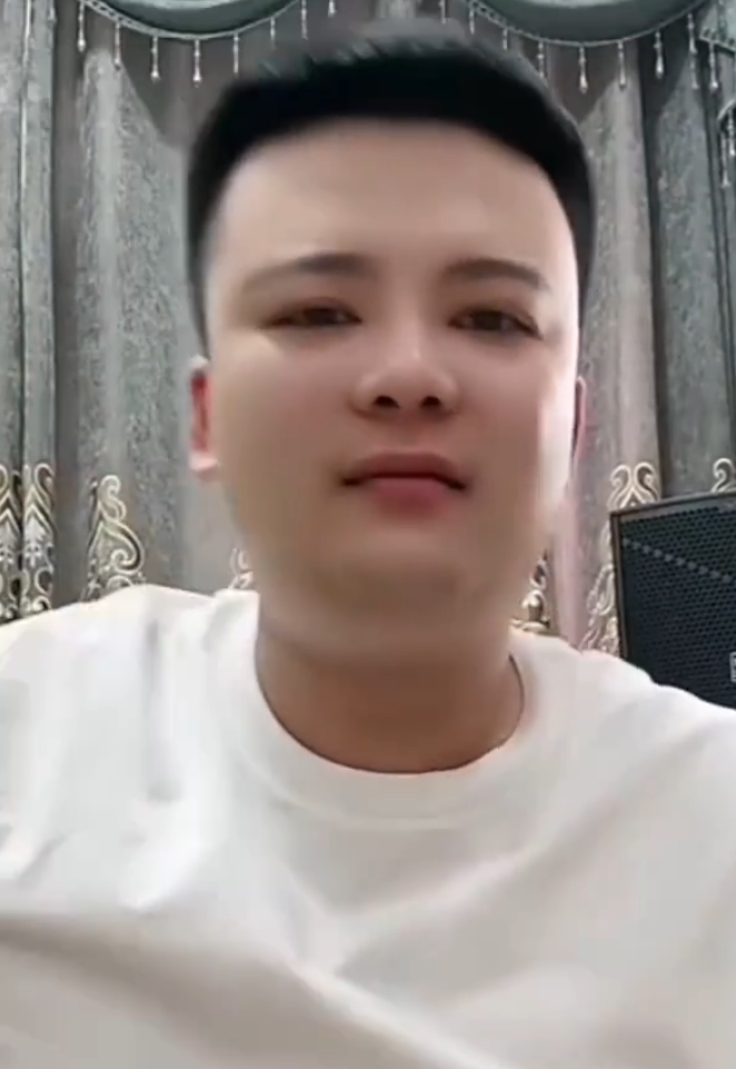 王剑专场前老板“艺人忠哥”，扬言有多人证据！刘二狗暑假涨粉500万？(图2)