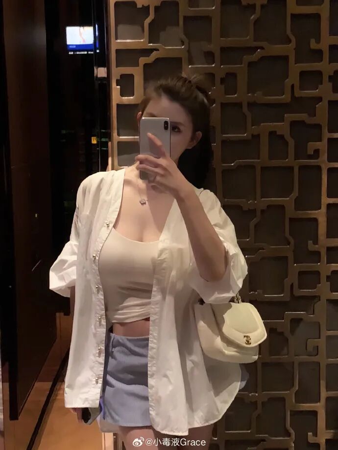 芮甜甜透露:早就与YY直播和解!羊哥谈与小毒液关系,很纯真!(图6)