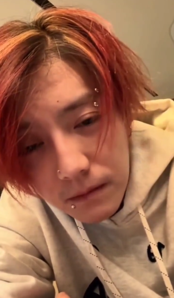 鹿晗直播时飙脏话怼黑粉，工作室发文道歉！仙洋将存款交给“洋妈”保管！(图2)