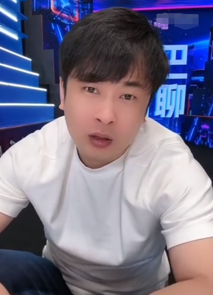 李舒克被仙洋揍是刘一手王小源害的？辛巴：离开快手我不会去任何平台(图4)