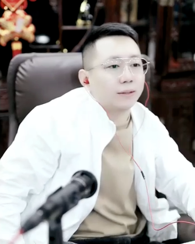 方丈妈妈是太原老葛粉丝？王小源没想好去哪，YY收入其实挺高的(图4)