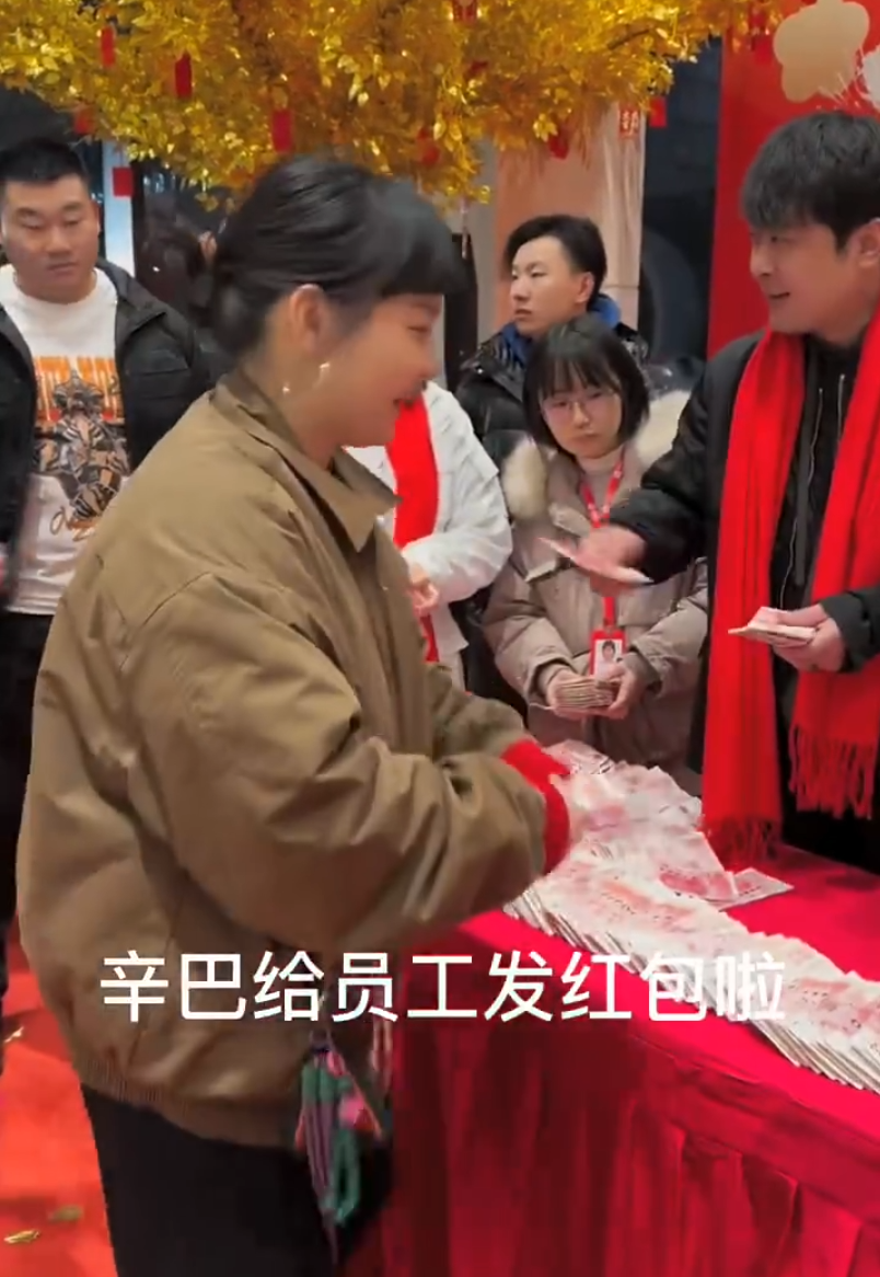 黄子韬称送车是“随口一说”,但会履行诺言!辛巴要花15亿开超市?(图4)