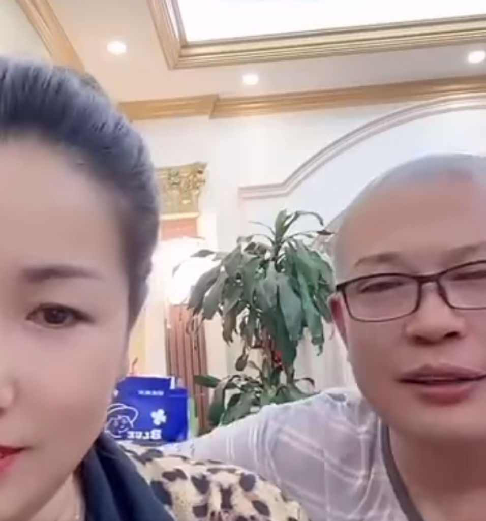 25岁身价上亿，四川可乐自称有文化有水平！驴爸吐槽互联网现实，人走茶凉(图3)