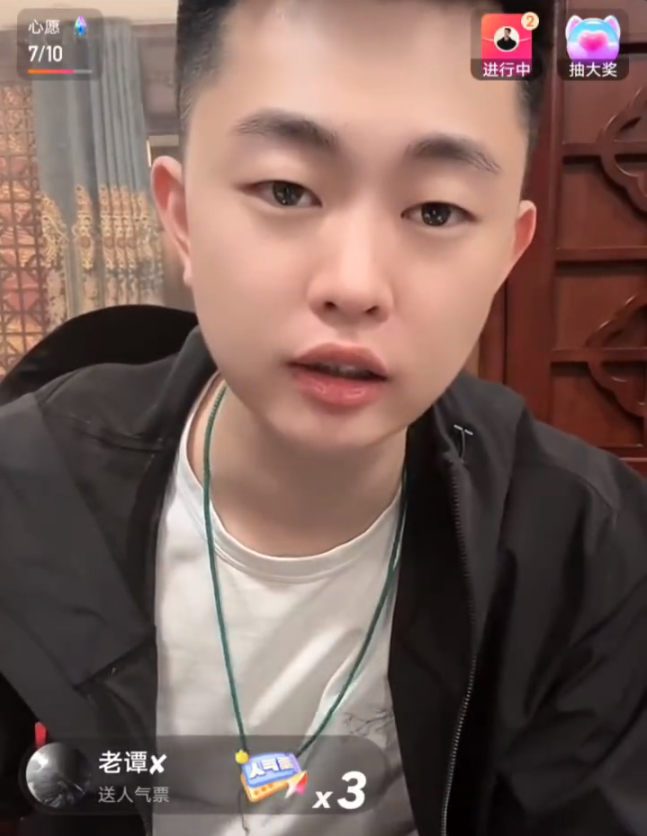 大连冰冰高忆晨写好离婚协议书！巴扎黑爆张开凤“挂榜”日赚200万？(图4)