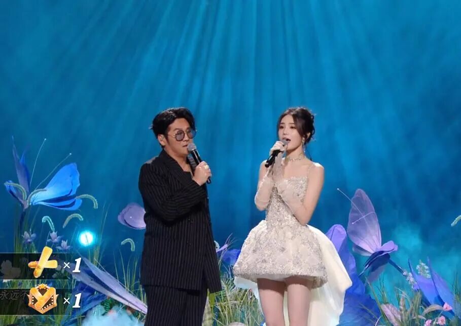 YY2024巅峰年度盛典，颜可AK登台加冕，于文文、安崎歌舞燃爆全场(图8)