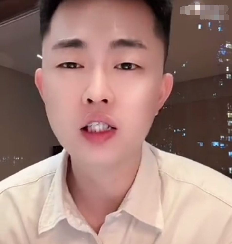 大哥远被封了75年，大倩回应怀孕一事，巴扎黑表示没必要舔辛巴！(图4)