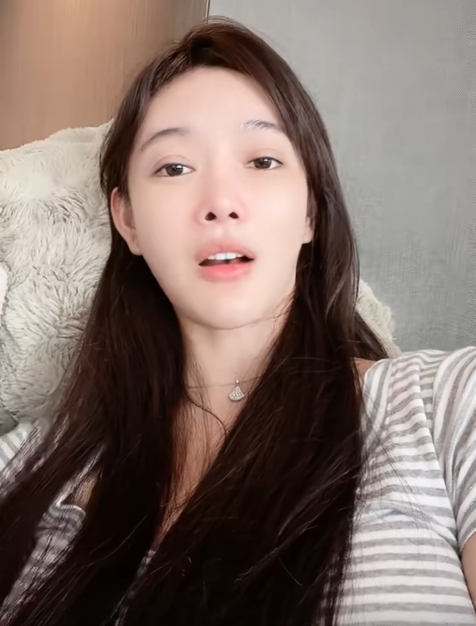 芮甜甜准备生二胎，合同到期不播了！首曝前夫内幕，感慨圈子太小(图1)